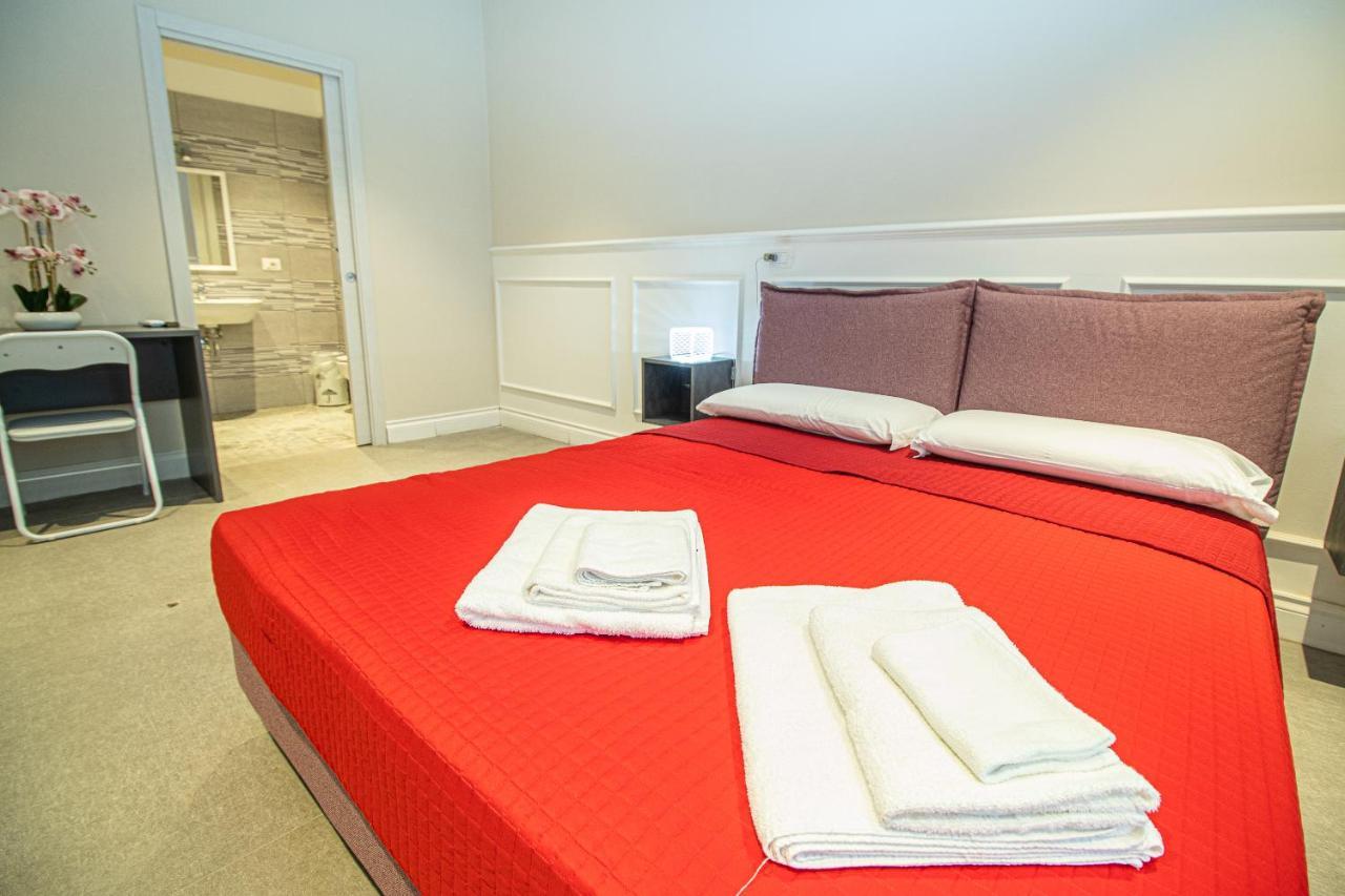 Suebi Rooms And Appartament 泰尔莫利 外观 照片