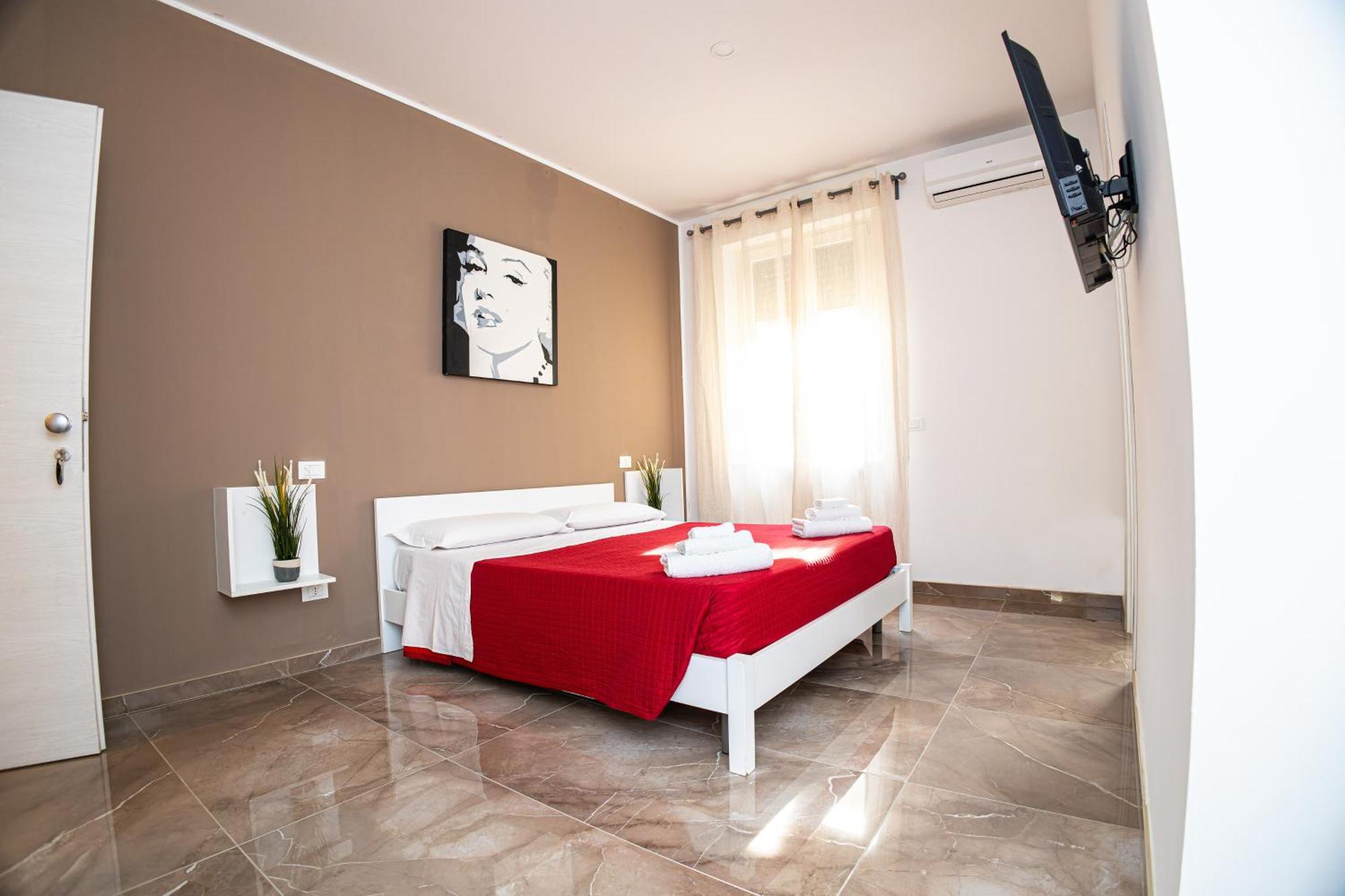 Suebi Rooms And Appartament 泰尔莫利 外观 照片